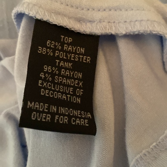 Beautiful baby blue top size XL. $9 - Picture 4 of 4